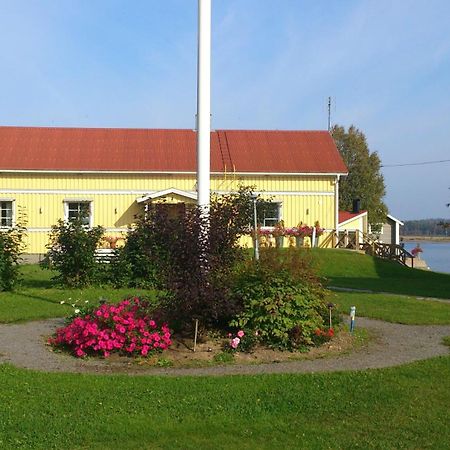 Nivagarden Villa Korpikyla Ruang foto